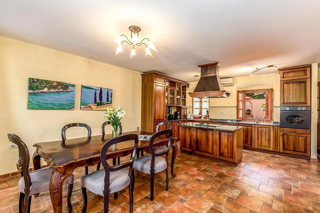 Il Palazzo Holiday home Volosko 0*,